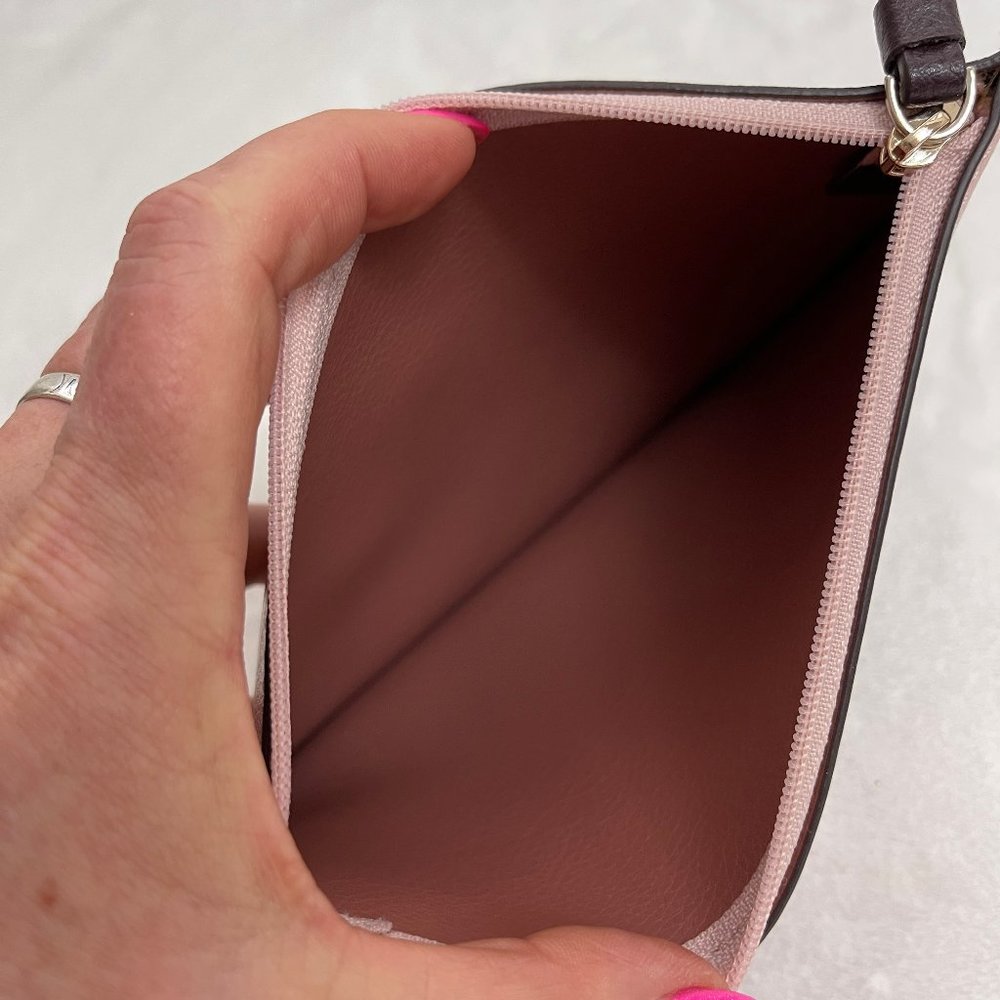 COPY - Kate Spade Abstract Zip leater Pouch w 3D Monkey key chain - Picture 8 of 11